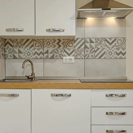 Depandance Con Piscina * Punta Molara