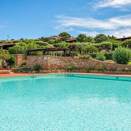 Depandance Con Piscina Casa vacanze *