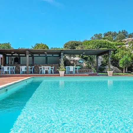 Depandance Con Piscina