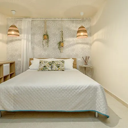 Depandance Con Piscina Tatil Evi Punta Molara