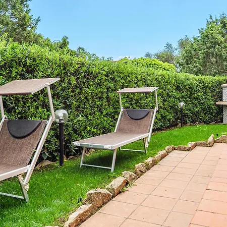 Depandance Con Piscina Tatil Evi Punta Molara